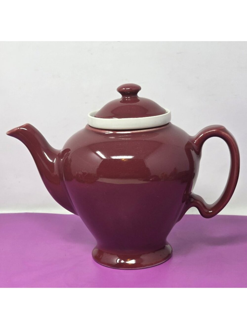 Vintage McCormick Tea Baltimore MD Burgundy Ceramic‎ Teapot w/ Infuser Lid